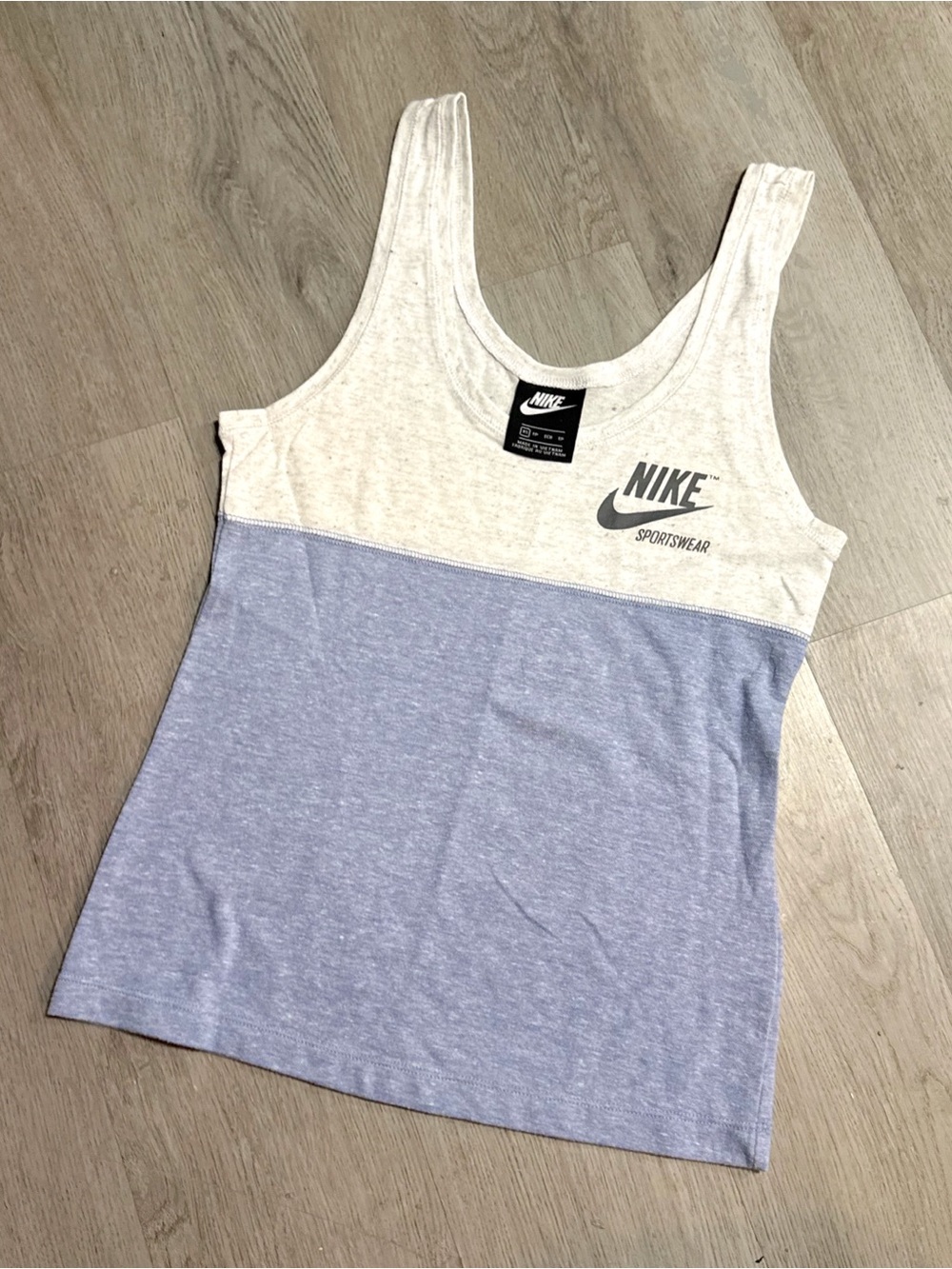 •NIKE• TANK TOP